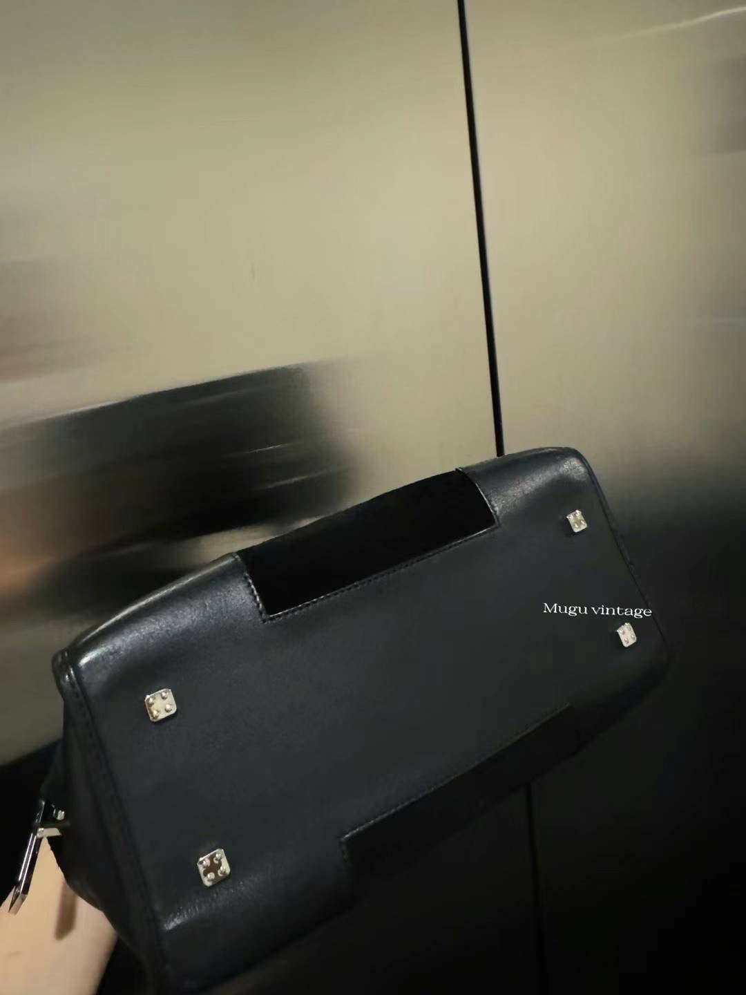 loewe amazona 28 black suede