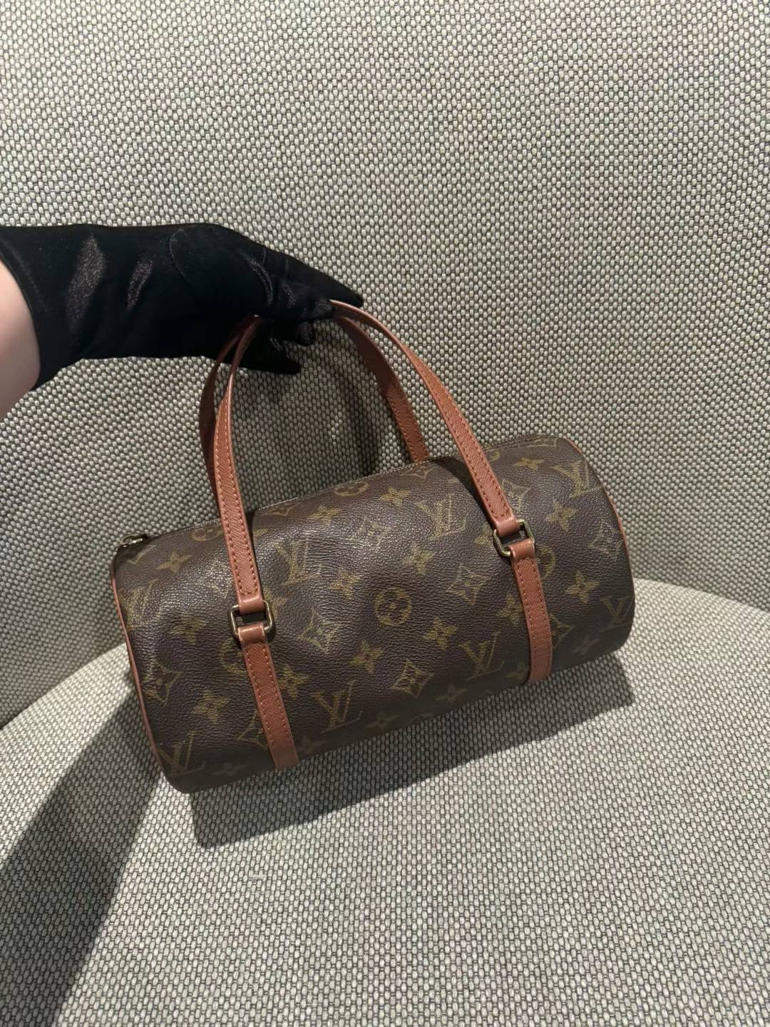 Louis Vuitton papillon 26