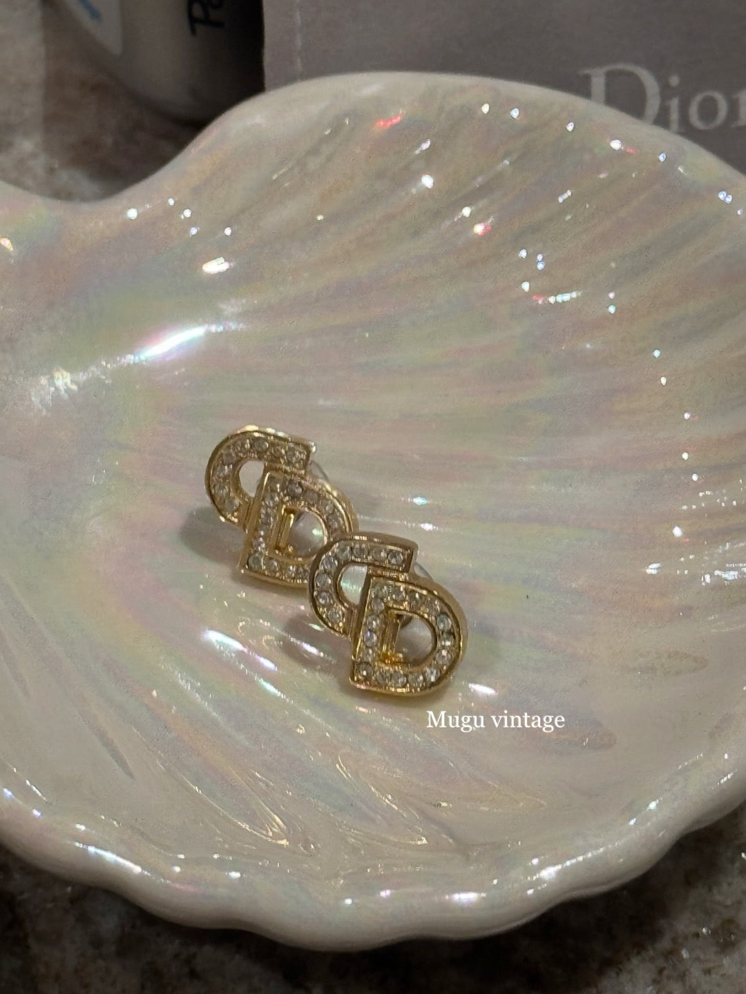 Dior golden hours CD rhinestone earring