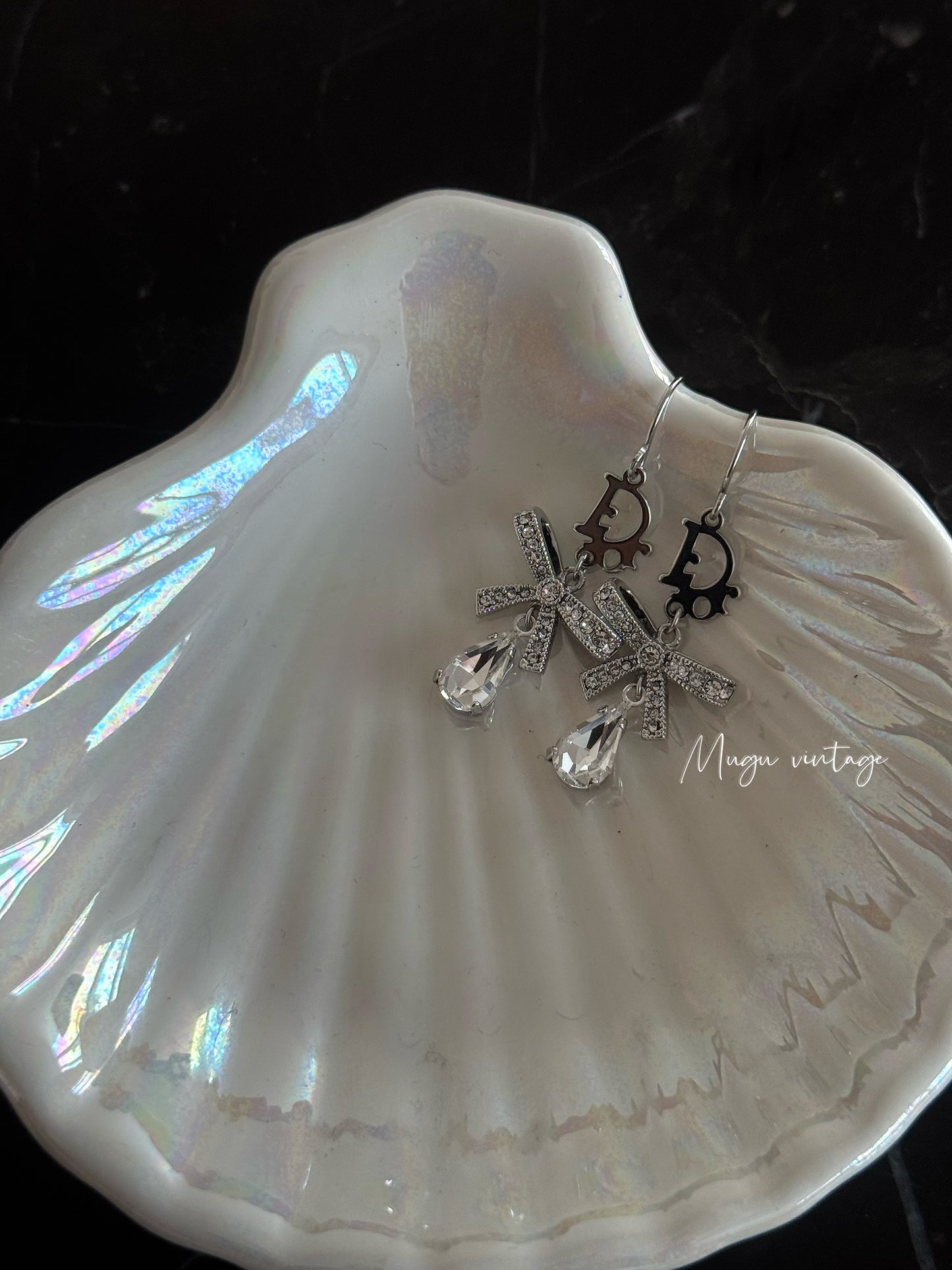 Dior snow angel dangling earring