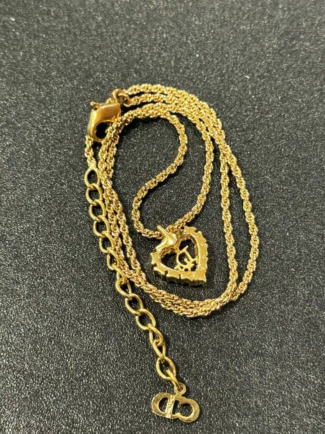 Dior golden heart with rhinestone necklace