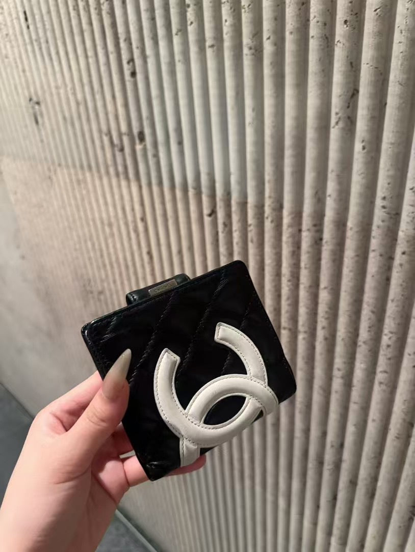 Chanel black & white cambon wallet