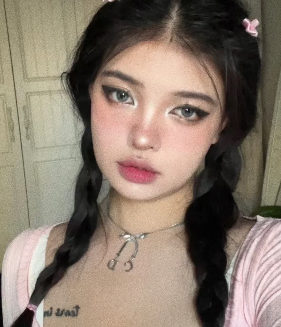 Dior 2004 bow chocker