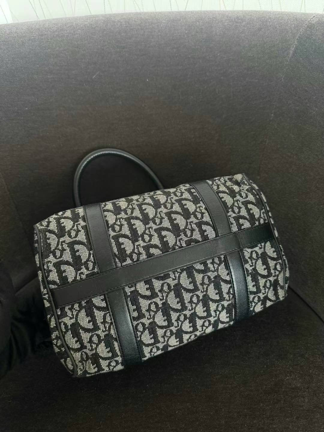 Dior black / silver Boston 25