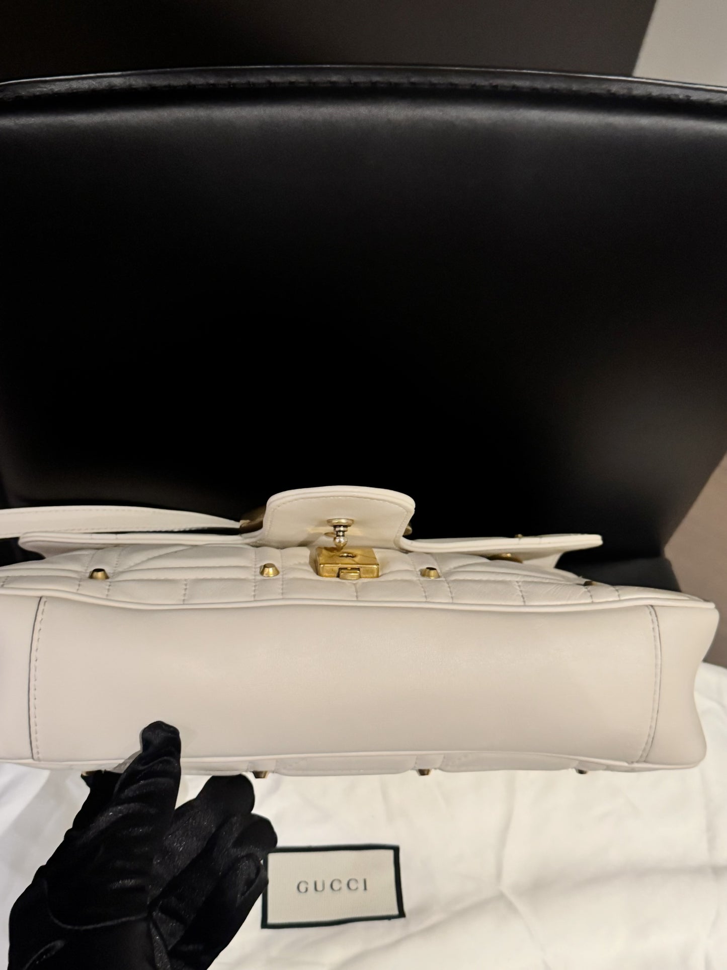 Gucci marmont medium bag
