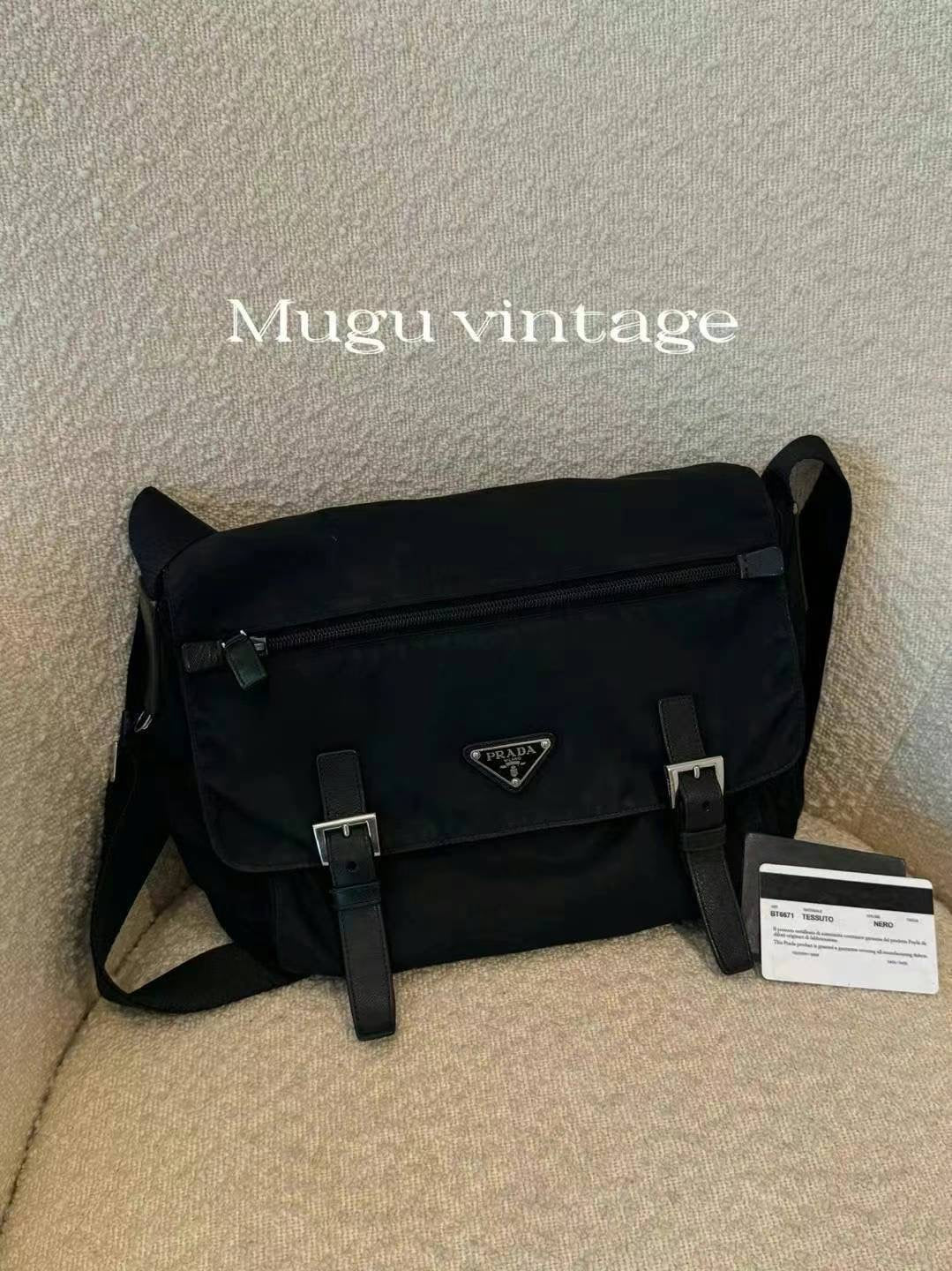 Prada medium messenger with card