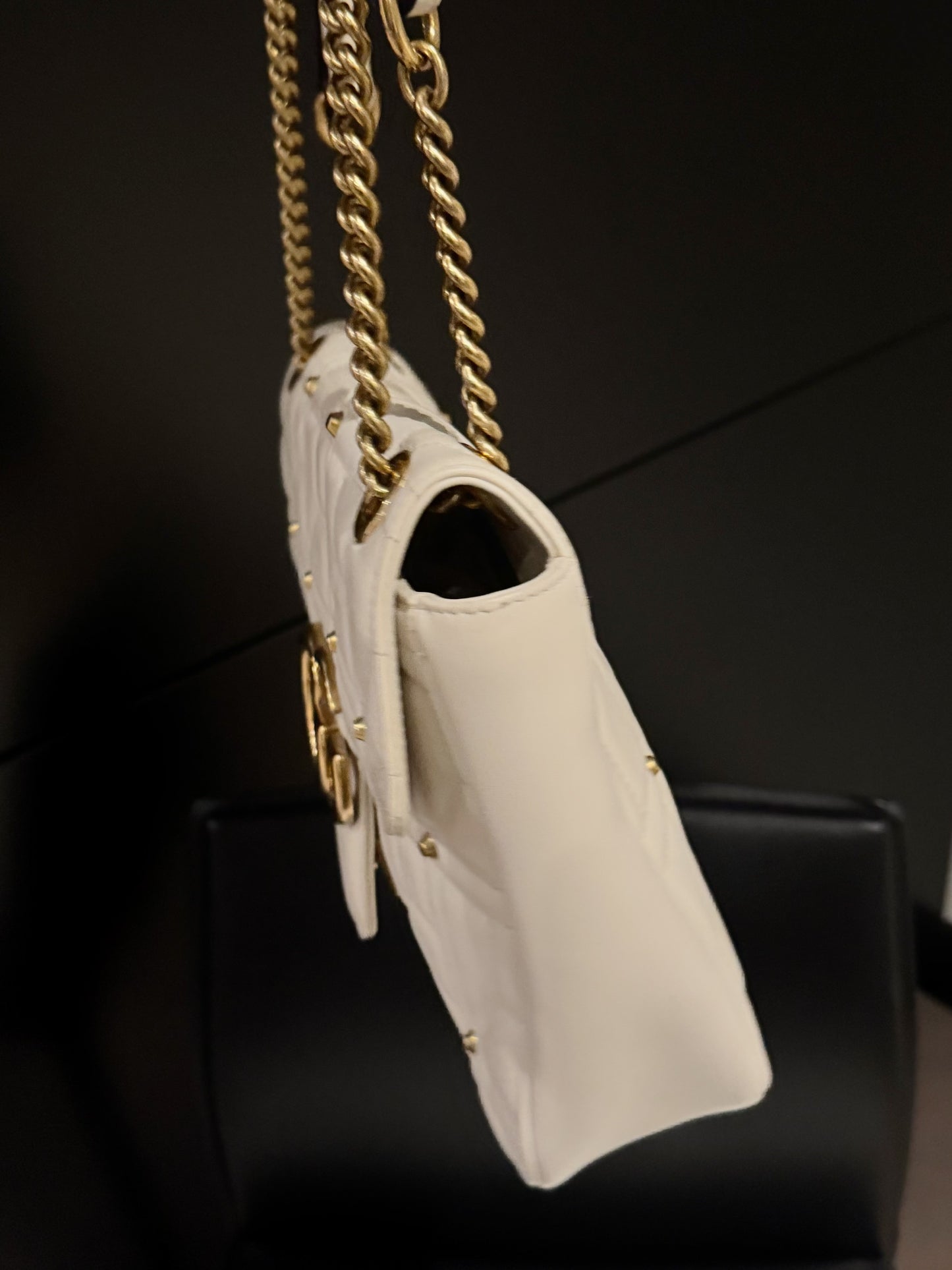Gucci marmont medium bag