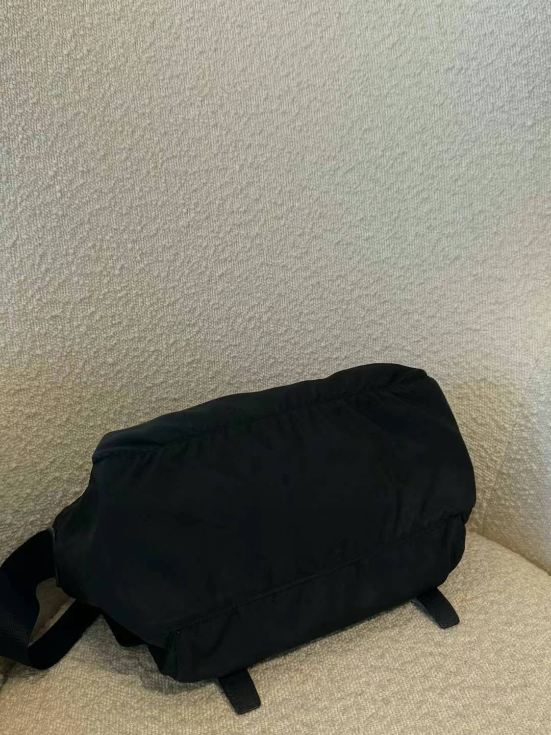 Prada medium messenger with card