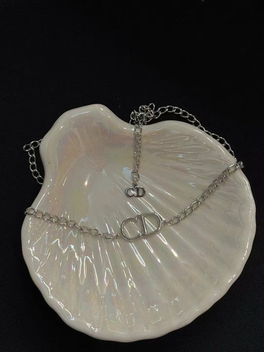 Christian Dior montaigne CD chocker