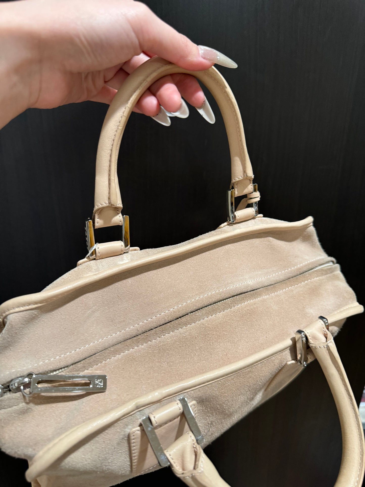 Loewe light nude amazona