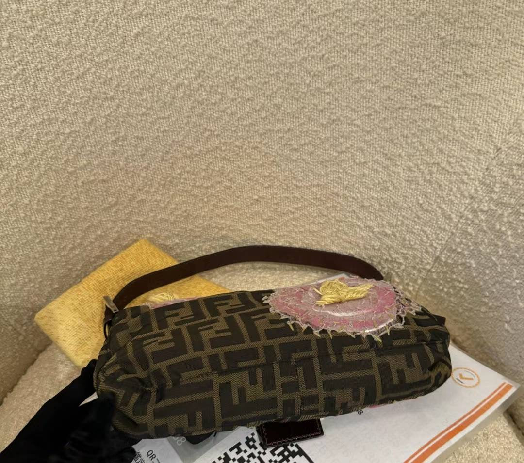 Fendi rare flower baguette