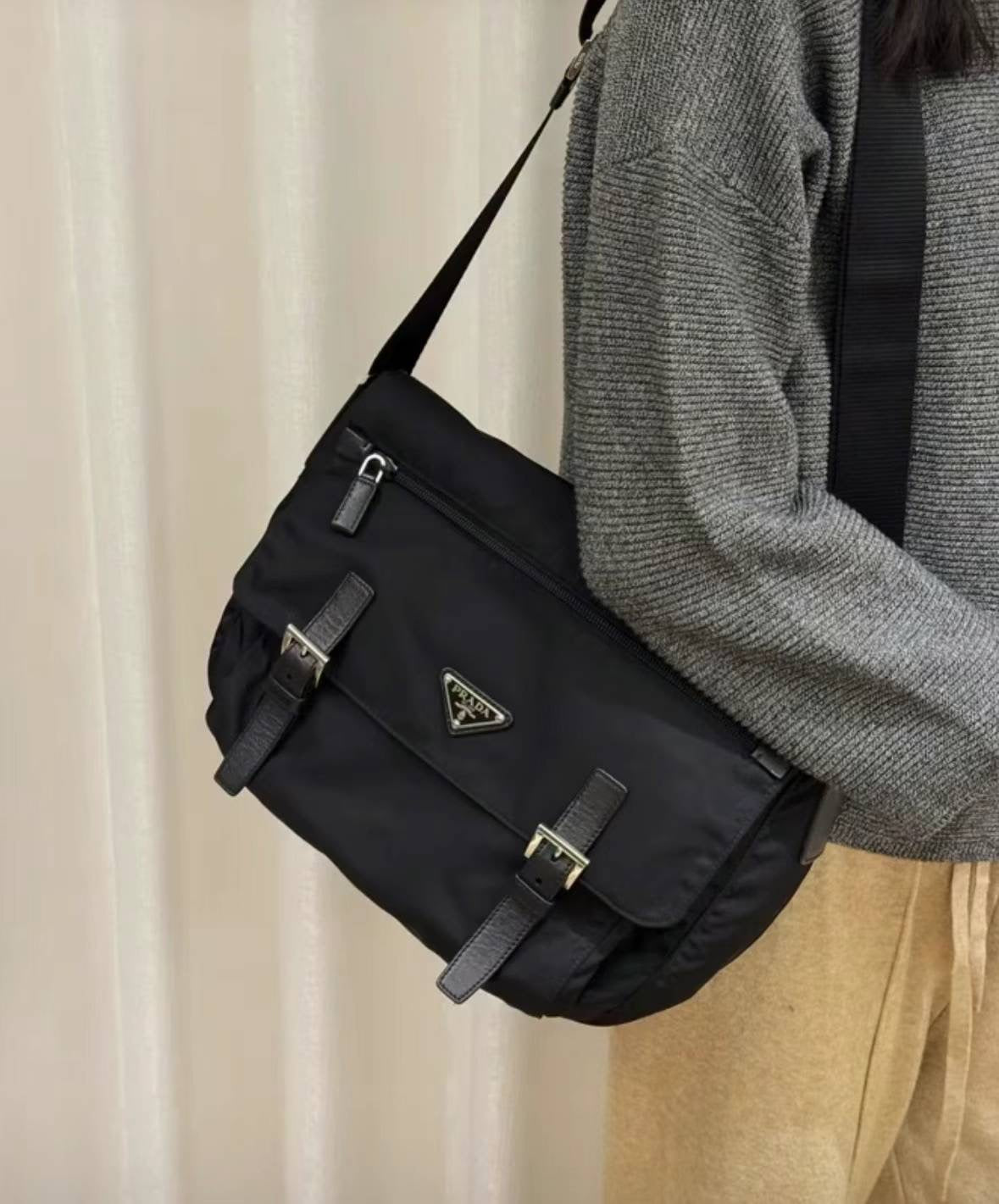 Prada medium messenger with card