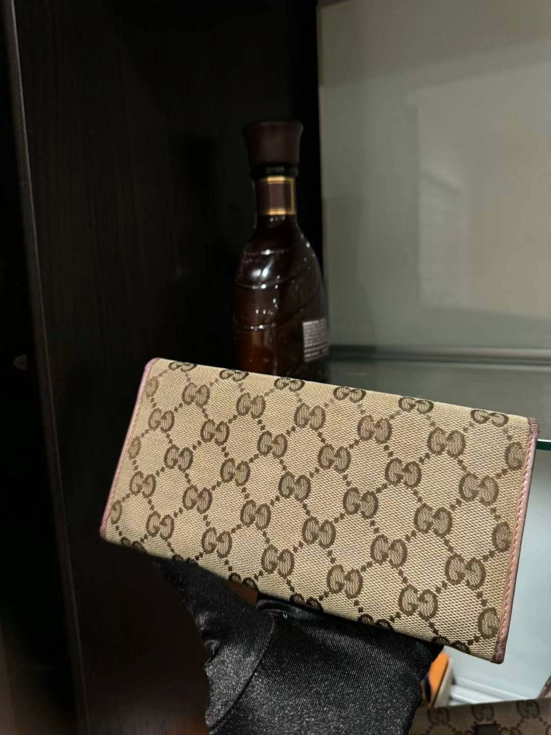 Gucci monogram pink & gold heart long wallet