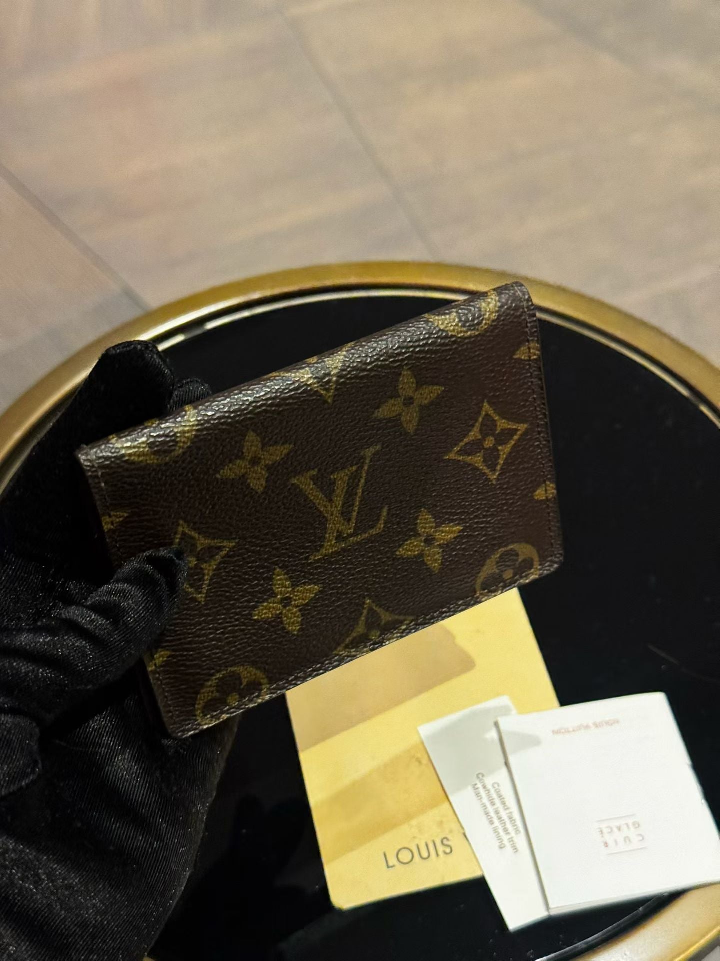 Louis Vuitton monogram card holder
