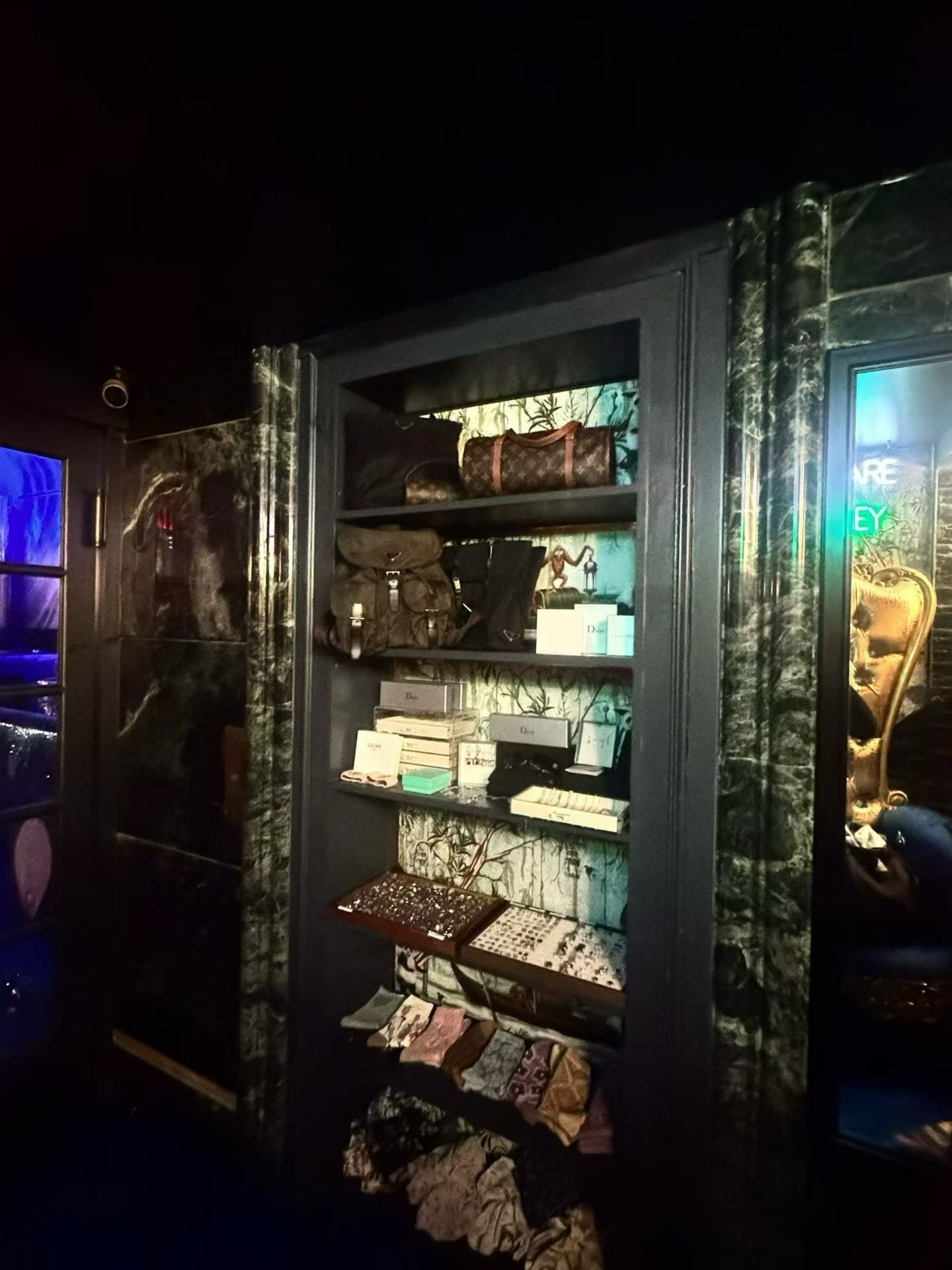 Prada beige baguette