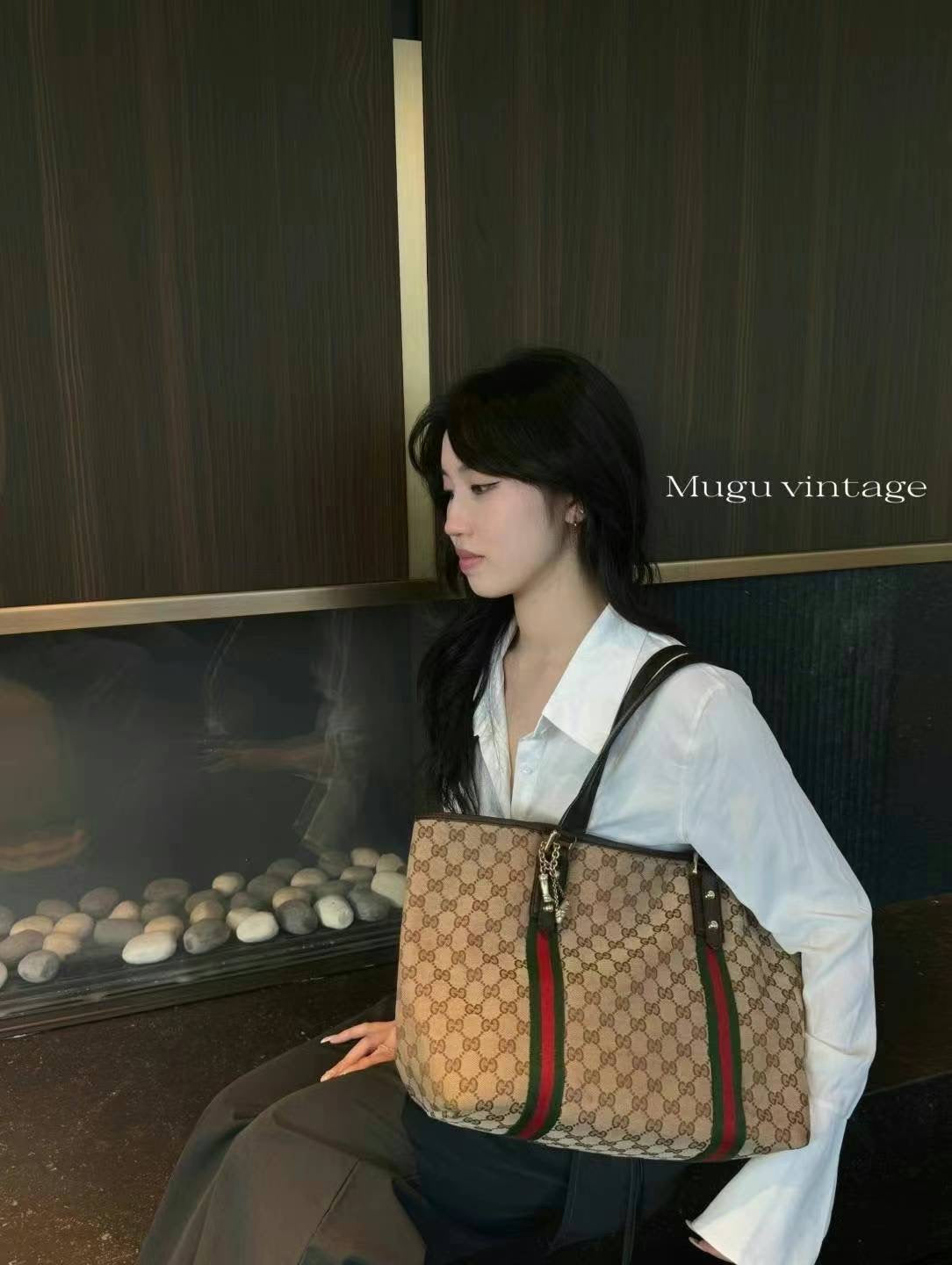 Gucci sherry monogram tote