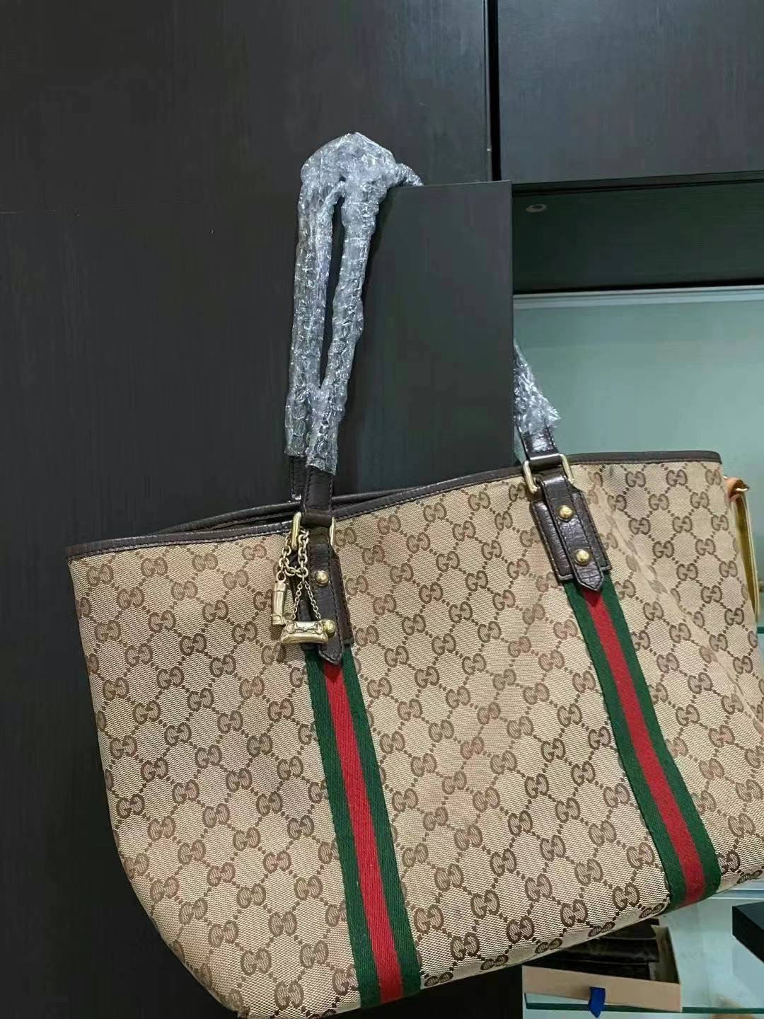 Gucci sherry monogram tote