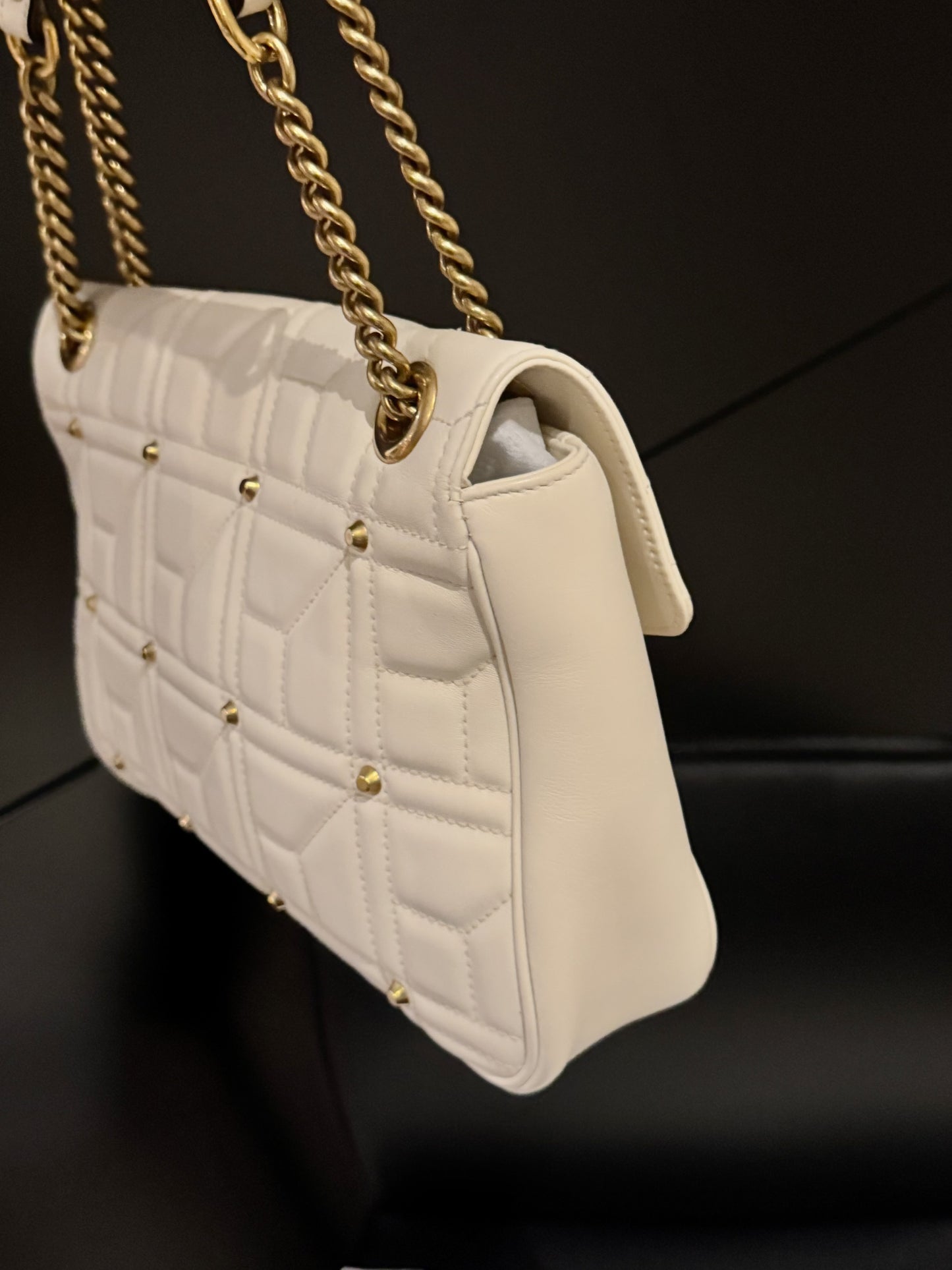 Gucci marmont medium bag
