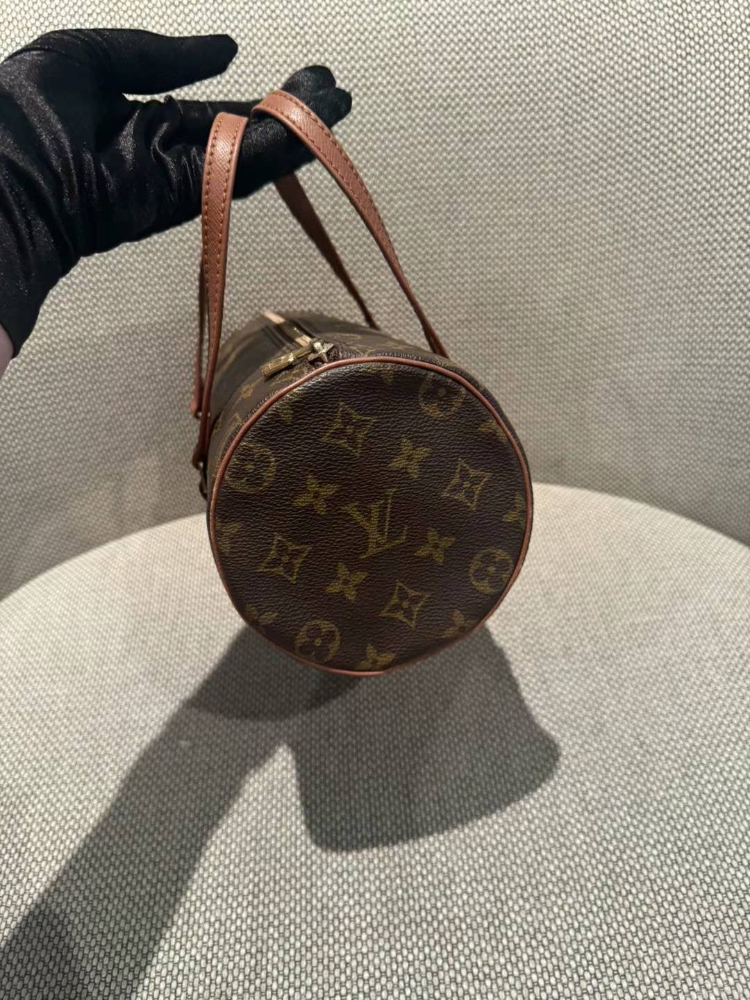 Louis Vuitton papillon 26