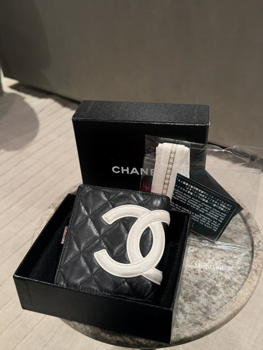 Chanel black & white cambon wallet