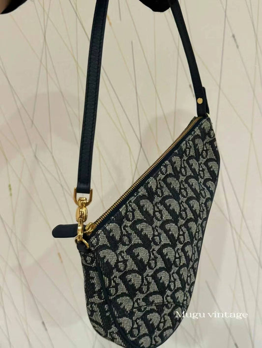 Dior saddle bag 10/10 condition