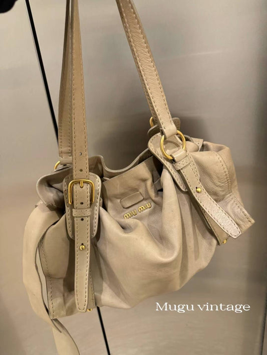 Miu Miu bow calfskin tote