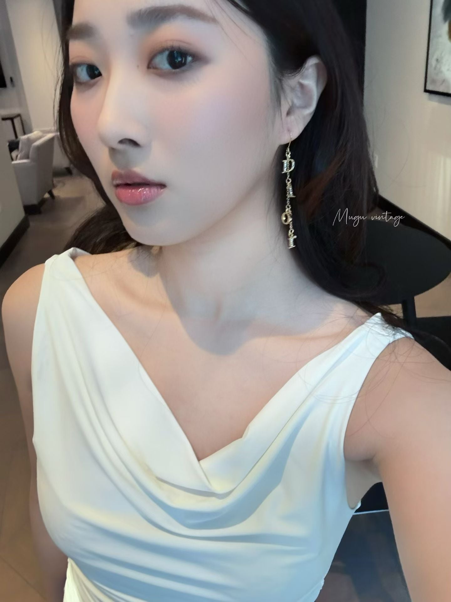 Dior gold rhinestone dangle earring